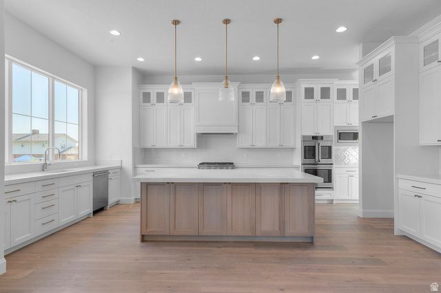 461 W SUMMIT LN, Kaysville, UT 84037