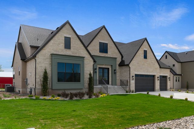 461 W SUMMIT LN, Kaysville, UT 84037