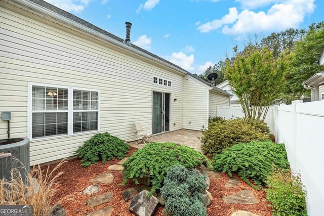 533 W Oaks Drive, Woodstock, GA 30188