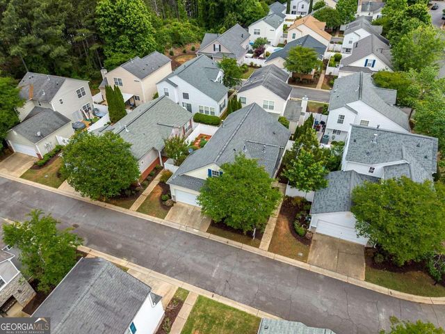 533 W Oaks Drive, Woodstock, GA 30188