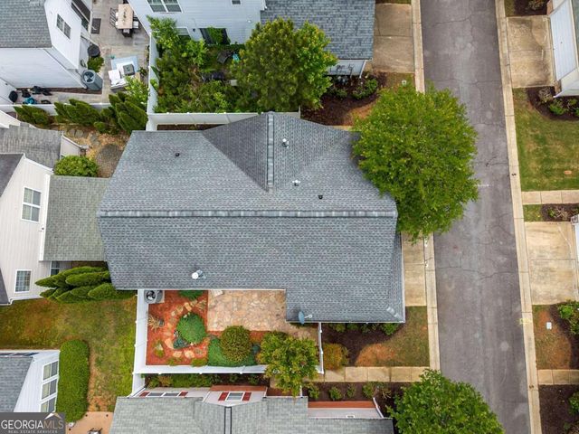 533 W Oaks Drive, Woodstock, GA 30188