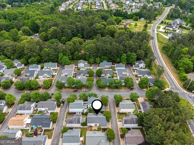 533 W Oaks Drive, Woodstock, GA 30188
