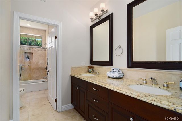29450 Cambridge Court, Agoura Hills, CA 91301