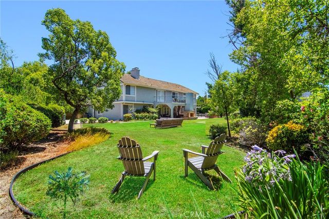 29450 Cambridge Court, Agoura Hills, CA 91301