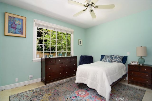 29450 Cambridge Court, Agoura Hills, CA 91301