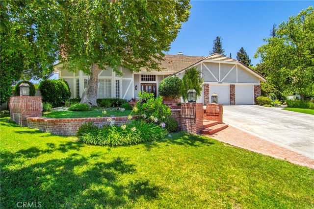 29450 Cambridge Court, Agoura Hills, CA 91301