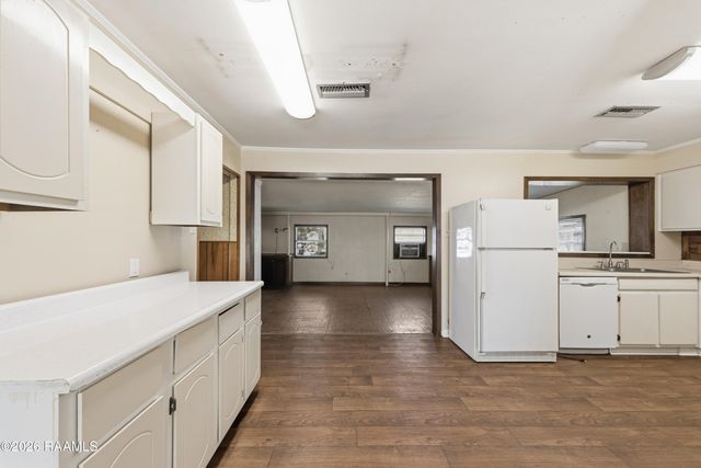 315 Belaire Drive, New Iberia, LA 70563