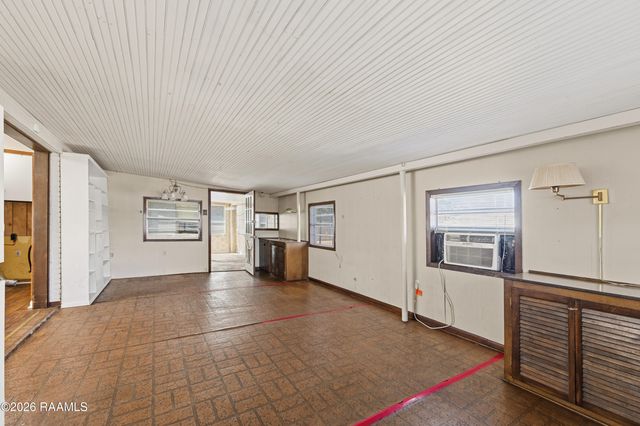 315 Belaire Drive, New Iberia, LA 70563