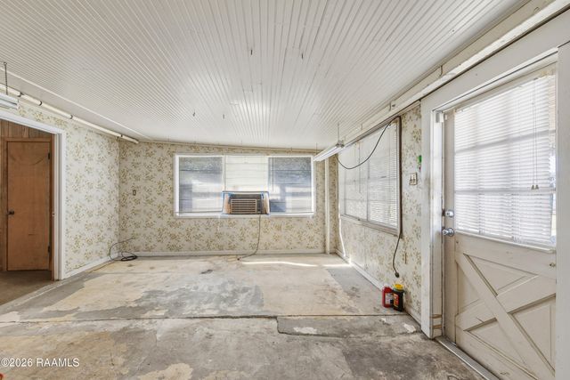 315 Belaire Drive, New Iberia, LA 70563