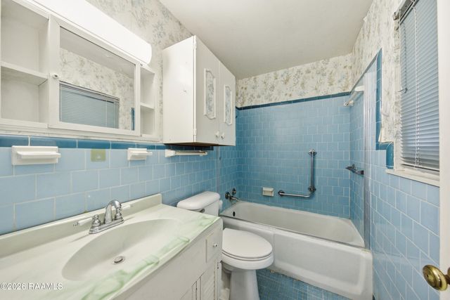 315 Belaire Drive, New Iberia, LA 70563