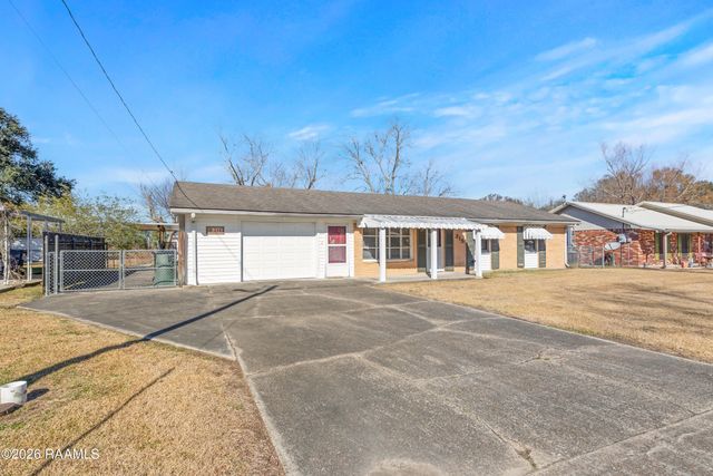 315 Belaire Drive, New Iberia, LA 70563