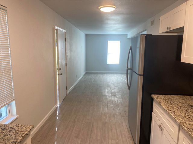 312 W Rentz 95, Weatherford, TX 76086