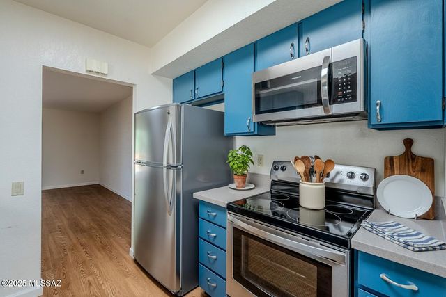 260 N Calle Del Lago, Green Valley, AZ 85614