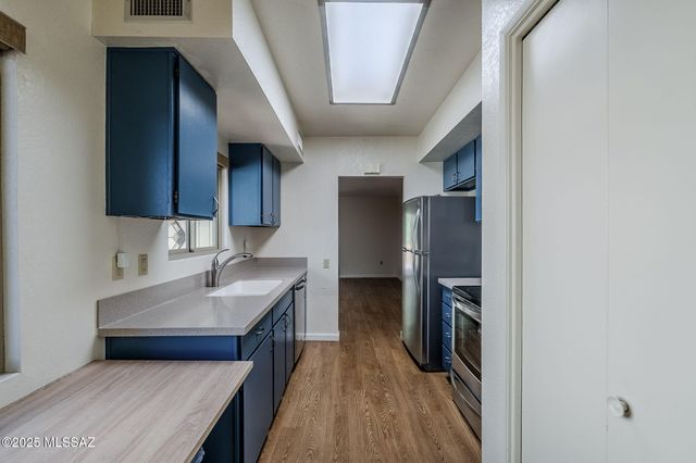 260 N Calle Del Lago, Green Valley, AZ 85614