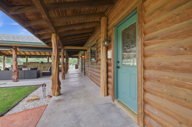465 Emberson Ranch Road, Pilot Point, TX 76258