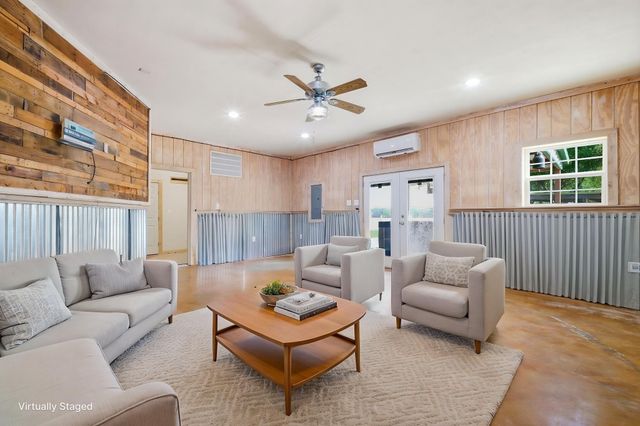 465 Emberson Ranch Road, Pilot Point, TX 76258