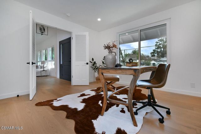 136 Erten Street, Thousand Oaks, CA 91360