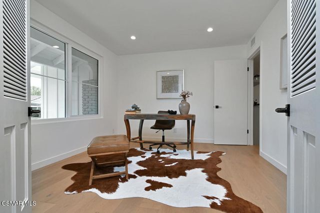 136 Erten Street, Thousand Oaks, CA 91360