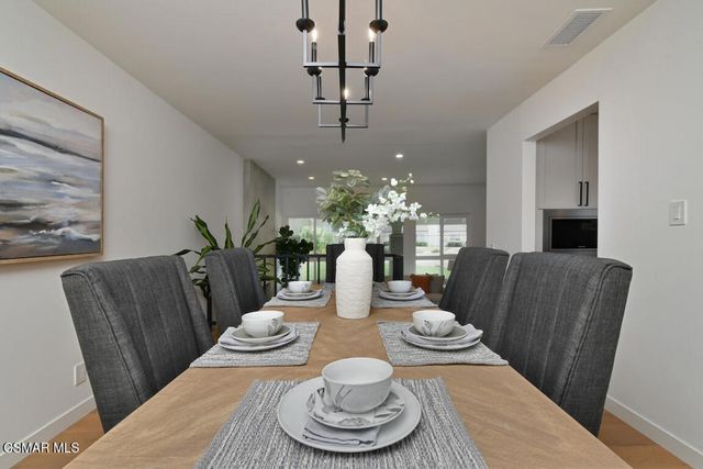 136 Erten Street, Thousand Oaks, CA 91360