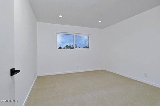 136 Erten Street, Thousand Oaks, CA 91360