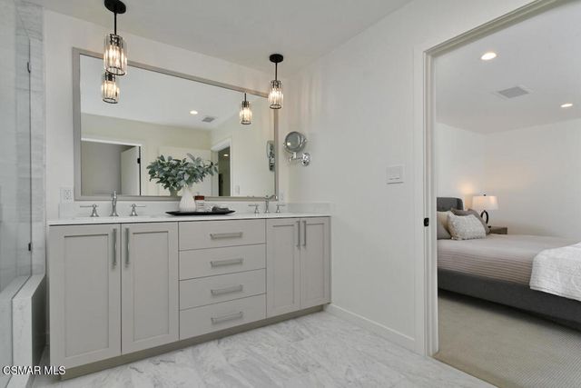 136 Erten Street, Thousand Oaks, CA 91360