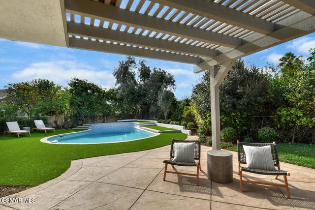 136 Erten Street, Thousand Oaks, CA 91360