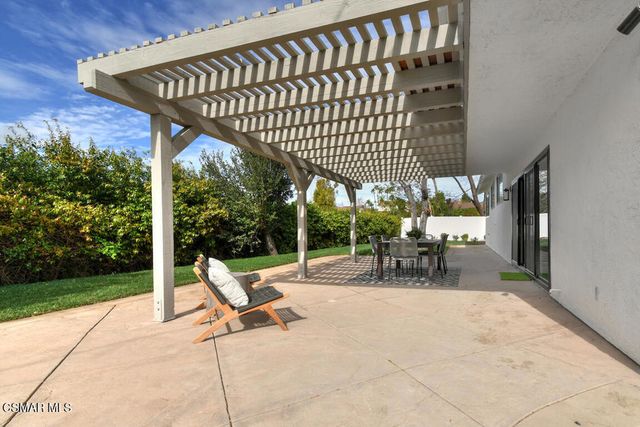 136 Erten Street, Thousand Oaks, CA 91360