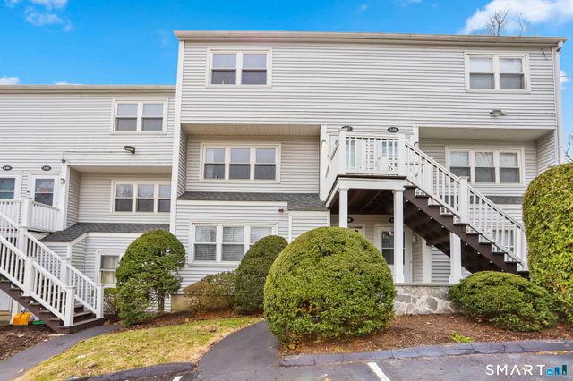 29 Van Buren Avenue I7, Norwalk, CT 06850