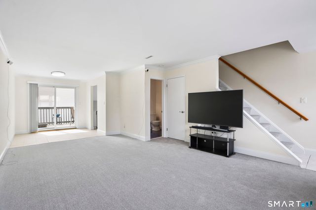 29 Van Buren Avenue I7, Norwalk, CT 06850