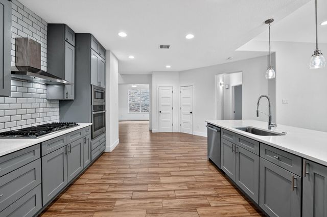 4029 Canyon Glen CIR, Austin, TX 78732