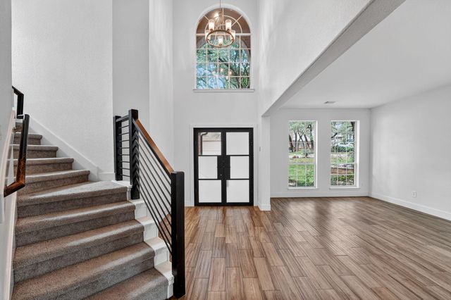 4029 Canyon Glen CIR, Austin, TX 78732