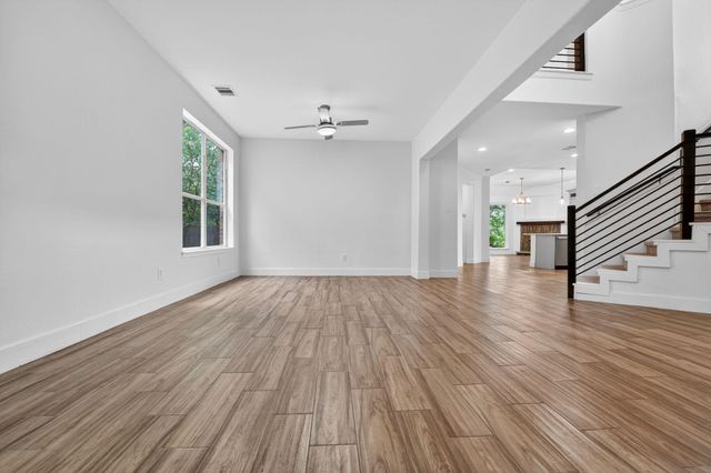 4029 Canyon Glen CIR, Austin, TX 78732