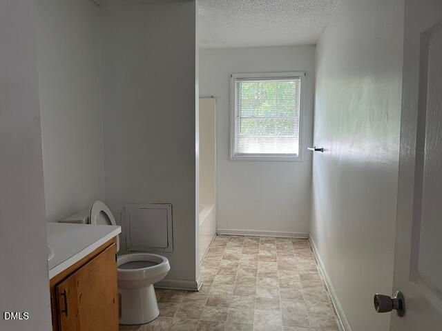 601 N Chestnut Street N, Henderson, NC 27536