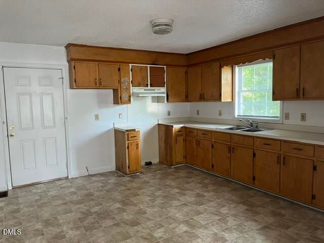601 N Chestnut Street N, Henderson, NC 27536