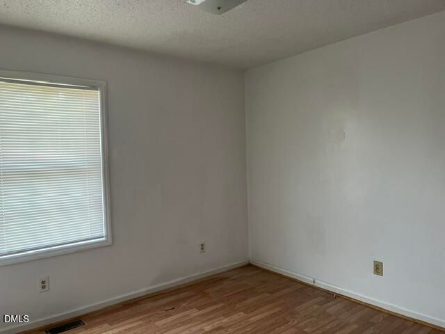 601 N Chestnut Street N, Henderson, NC 27536