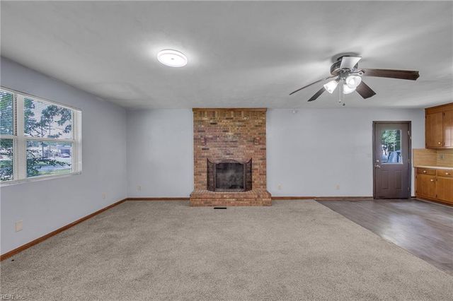 2328 Springdale RD, Chesapeake, VA 23323