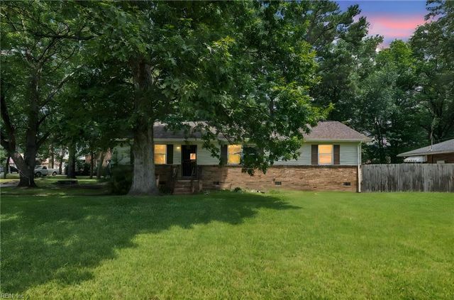 2328 Springdale RD, Chesapeake, VA 23323