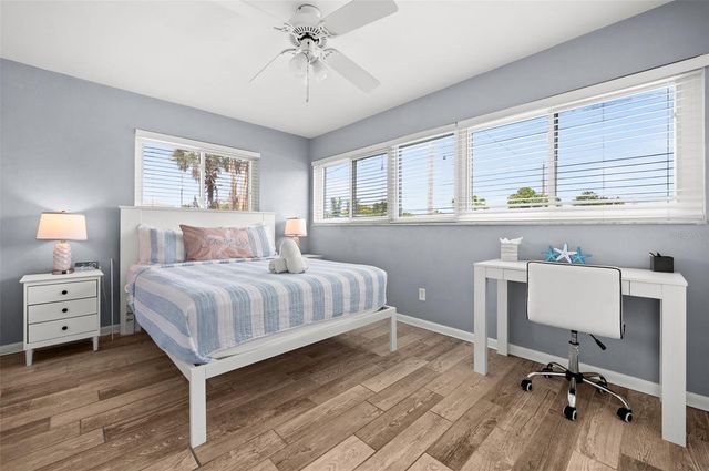 3014 SE 17TH AVENUE, Cape Coral, FL 33904