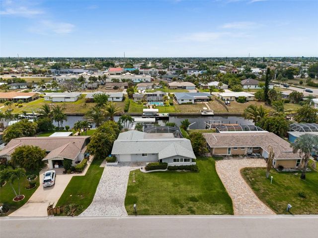 3014 SE 17TH AVENUE, Cape Coral, FL 33904
