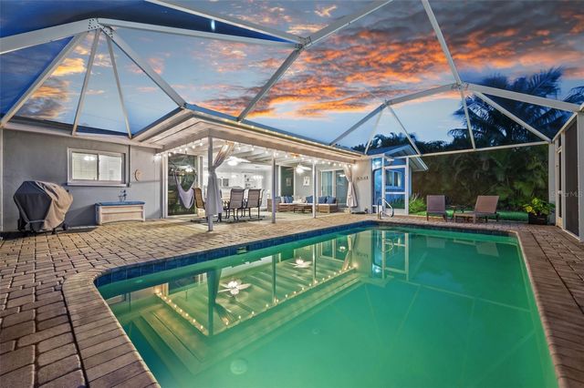 3014 SE 17TH AVENUE, Cape Coral, FL 33904