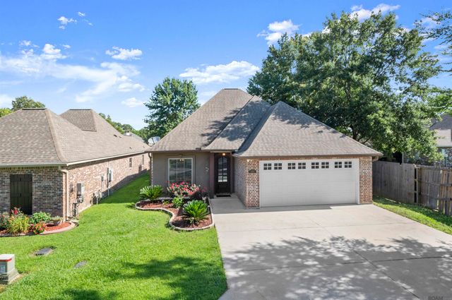 9483 Wyndham Way, Denham Springs, LA 70726
