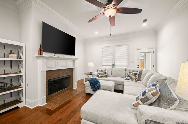 9483 Wyndham Way, Denham Springs, LA 70726