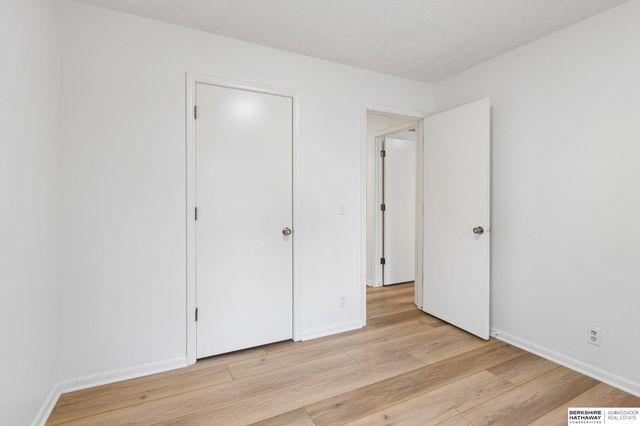 1230 N 146th Plaza, Omaha, NE 68154