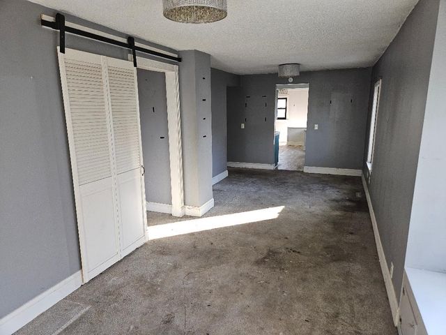 313 N 2nd Street, Knoxville, IA 50138