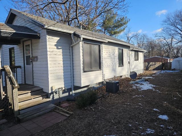 313 N 2nd Street, Knoxville, IA 50138