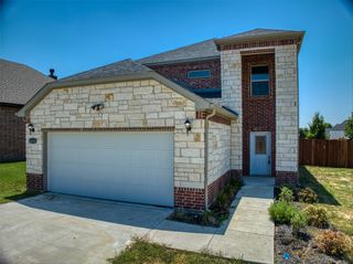 2813 Belmont Drive, Ennis, TX 75119
