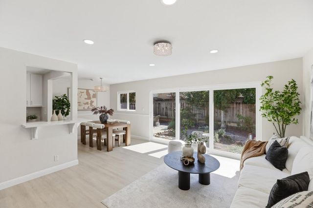 2242 Cabrillo Avenue, Santa Clara, CA 95050