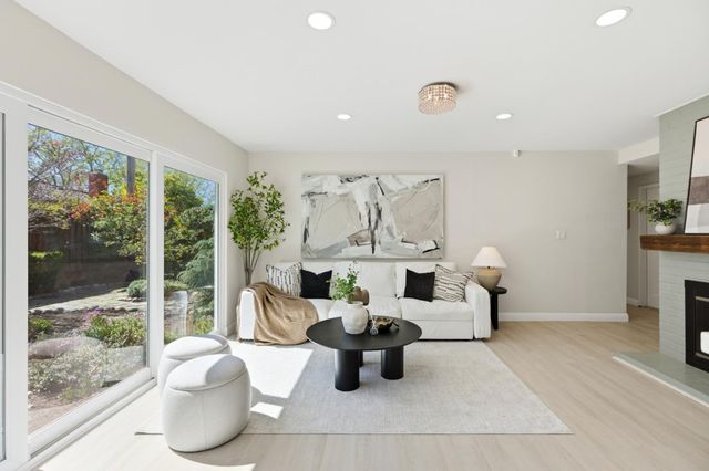 2242 Cabrillo Avenue, Santa Clara, CA 95050