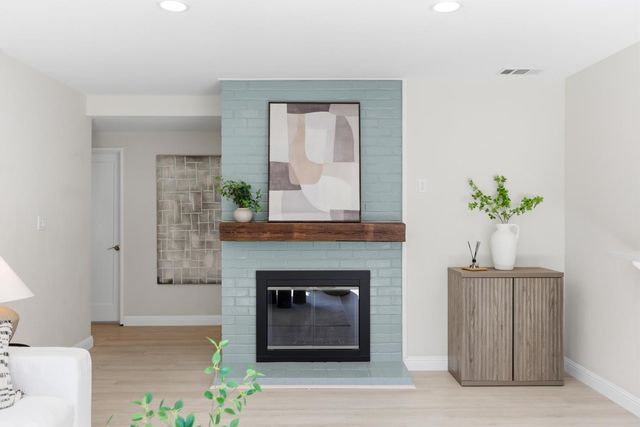 2242 Cabrillo Avenue, Santa Clara, CA 95050