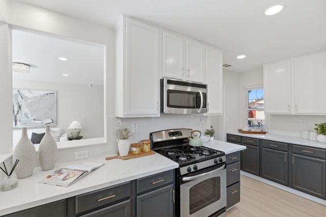 2242 Cabrillo Avenue, Santa Clara, CA 95050